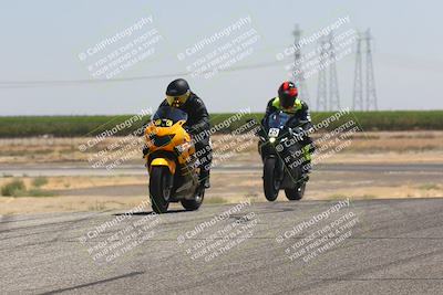 media/Aug-04-2024-TrackDaz (Sun) [[e1ff0814b6]]/Group C/1140am (Wheelie Bump)/